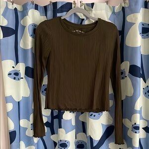 Aero long sleeve green shirt